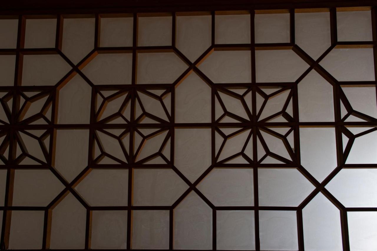 Guest Cafe Kuchikumano Hotel Kamitondacho Exterior photo